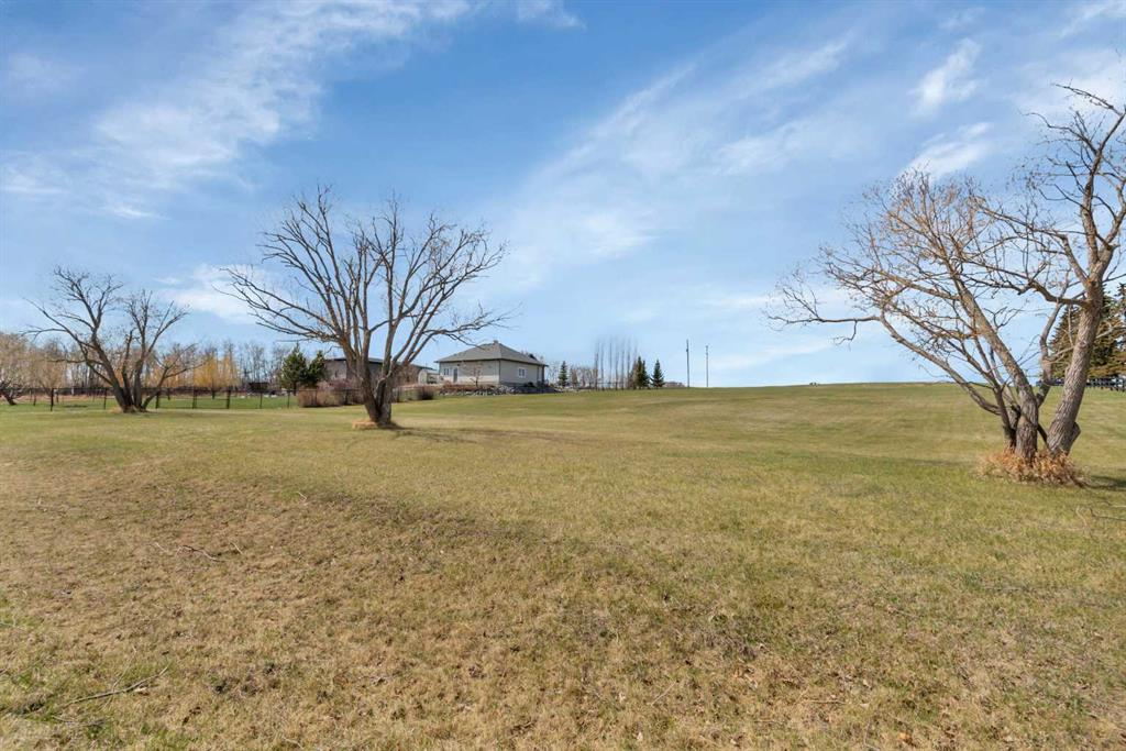 3 C & E Trail, Rural Red Deer County, Alberta, T0C 2J0 (110979453)