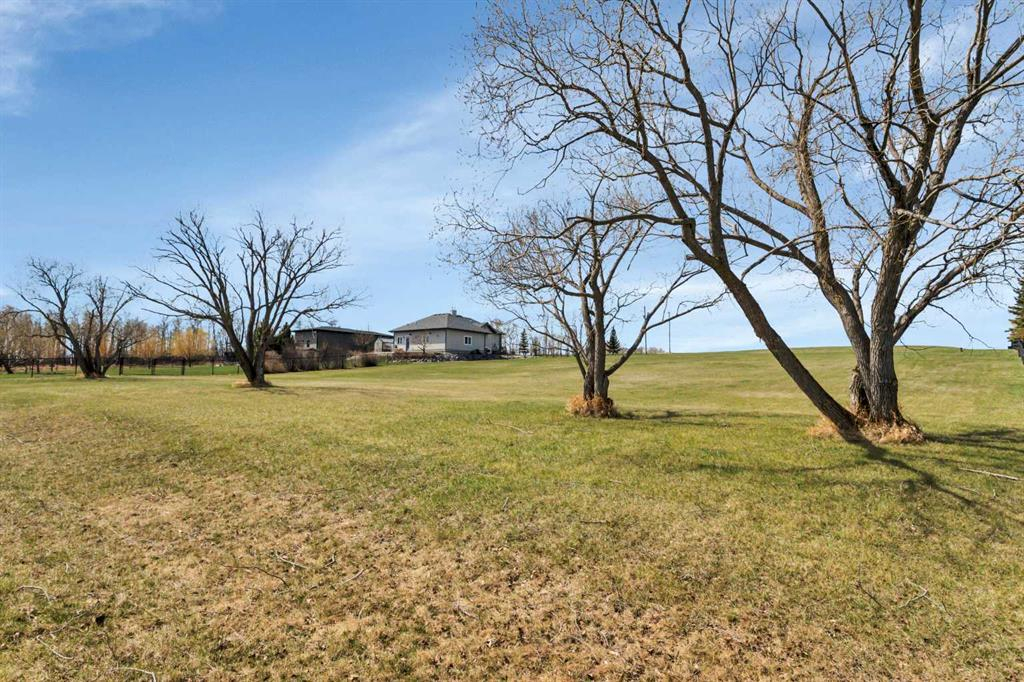 3 C & E Trail, Rural Red Deer County, Alberta, T0C 2J0 (110979453)