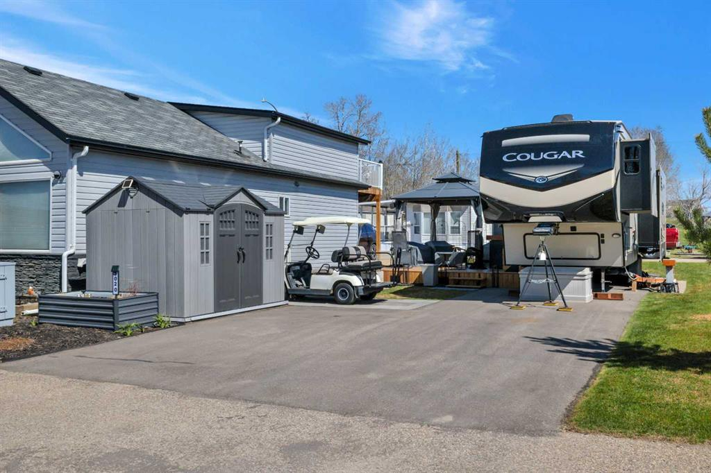3020-25074 South Pine Lake Road, Rural Red Deer County, Alberta, T0M 1R0 (110989312)