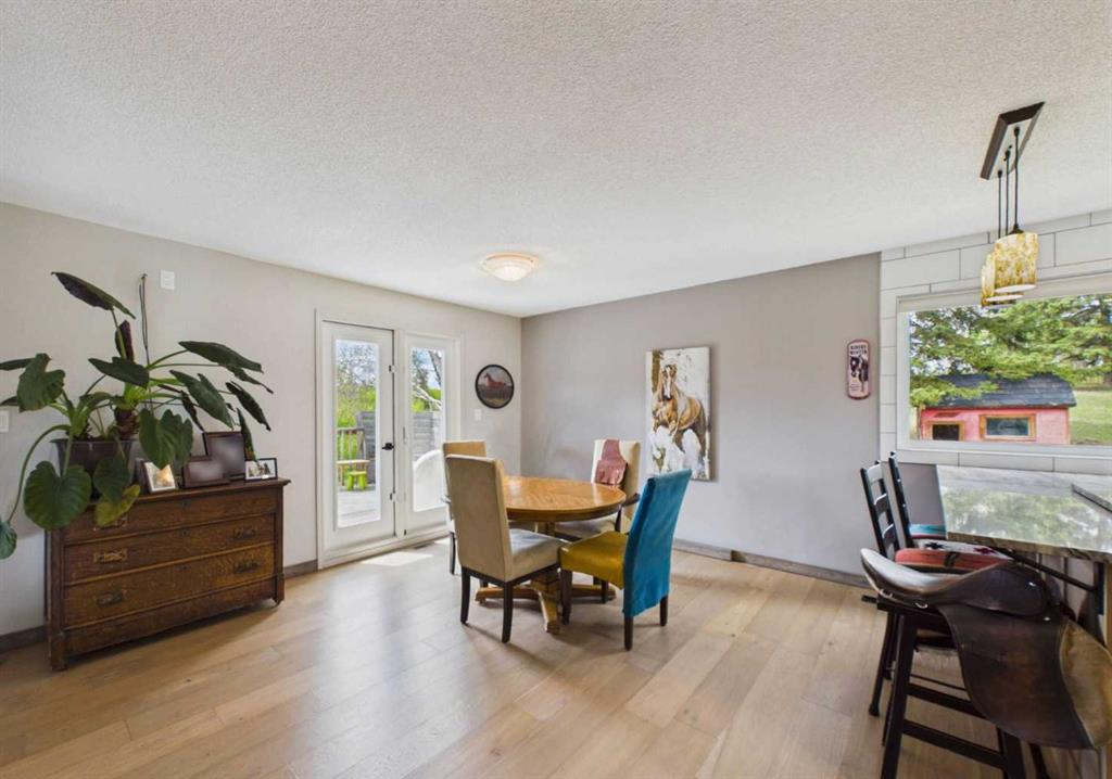 10-2168 587 Highway, Rural Red Deer County, Alberta, T0M 0K0 (111171844)