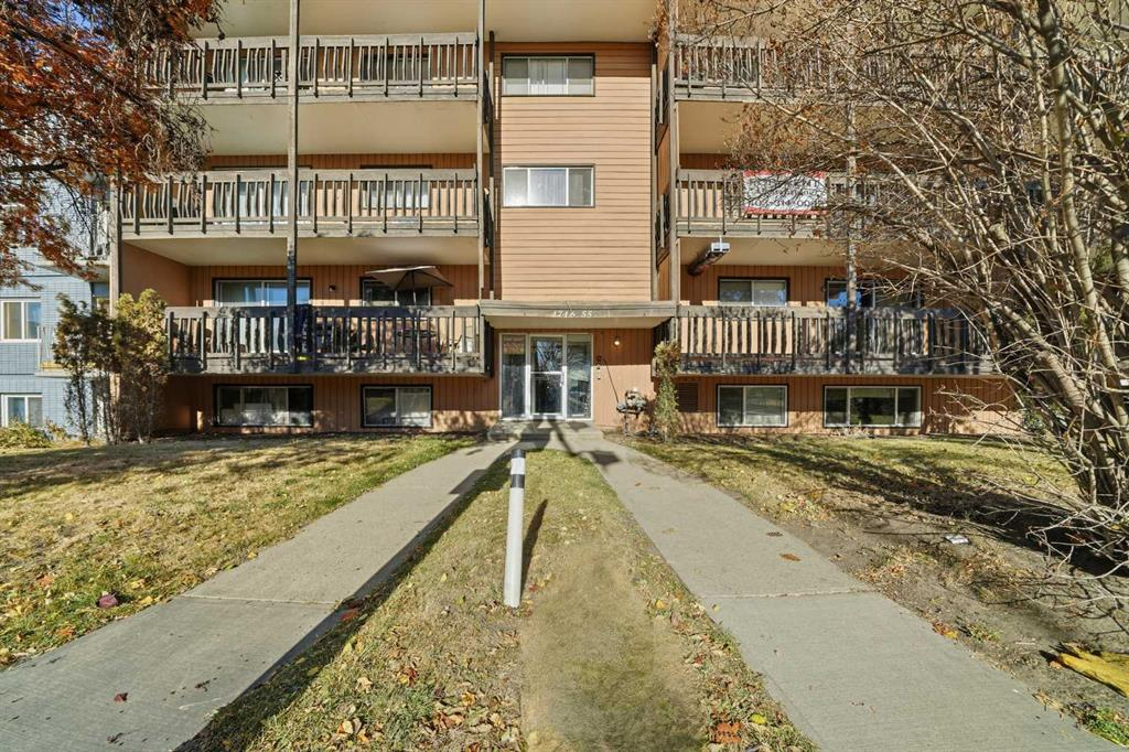 4746 55 Street, Red Deer, Alberta, T4N 2J1 (111200876)