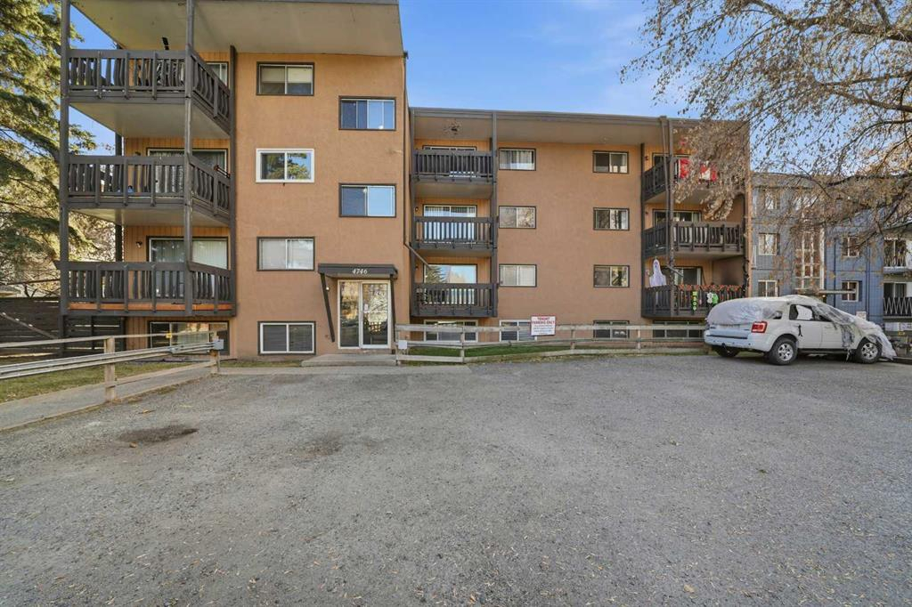 4746 55 Street, Red Deer, Alberta, T4N 2J1 (111200876)