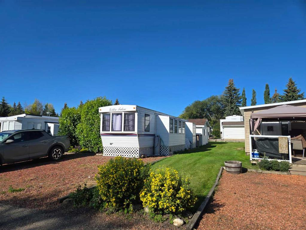 17 Points West Resort, Sylvan Lake, Alberta, T4S 1T3 (111313267)