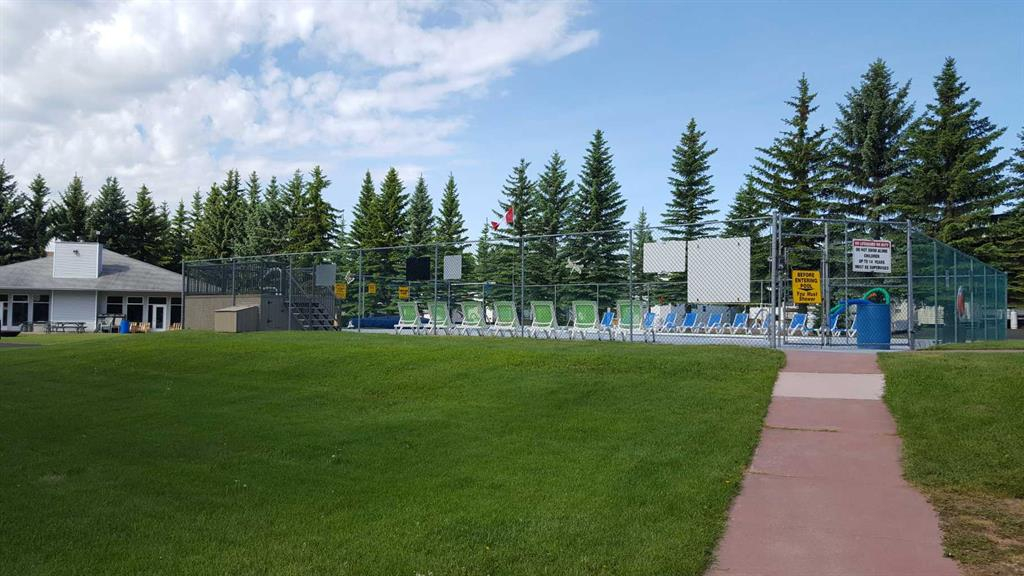 17 Points West Resort, Sylvan Lake, Alberta, T4S 1T3 (111313267)