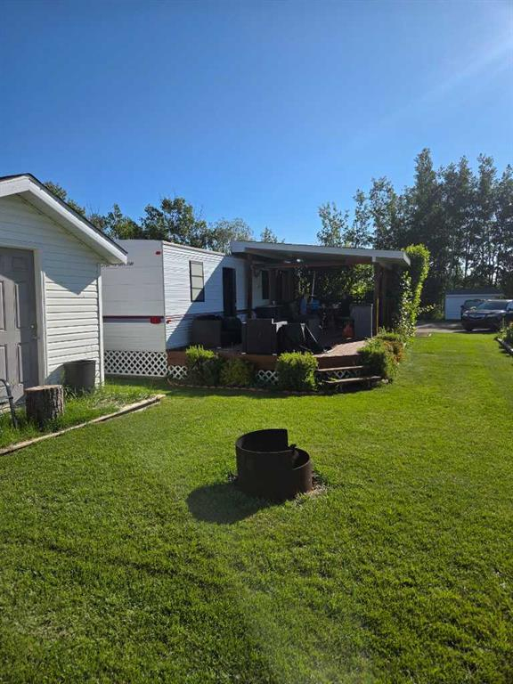 17 Points West Resort, Sylvan Lake, Alberta, T4S 1T3 (111313267)