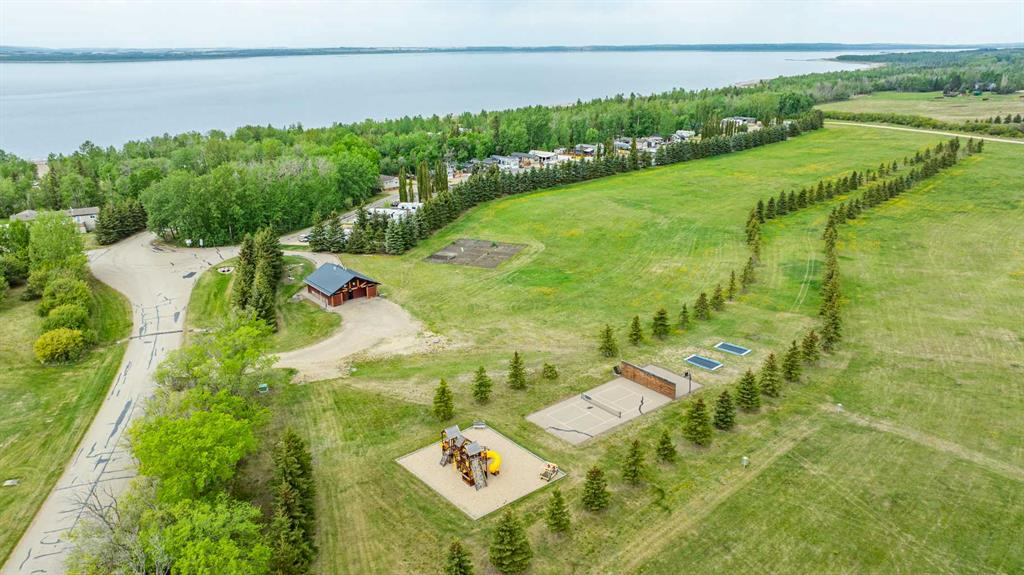 141-41310 Range Road 282, Rural Lacombe County, Alberta, T4L 2N3 (111464465)