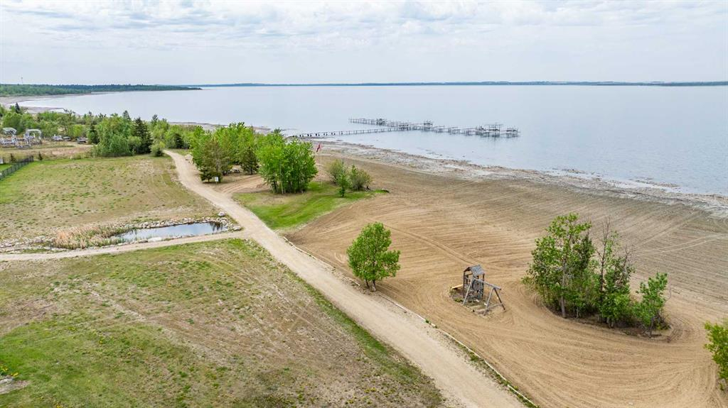 141-41310 Range Road 282, Rural Lacombe County, Alberta, T4L 2N3 (111464465)