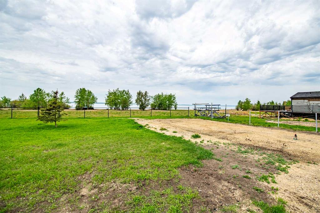 141-41310 Range Road 282, Rural Lacombe County, Alberta, T4L 2N3 (111464465)