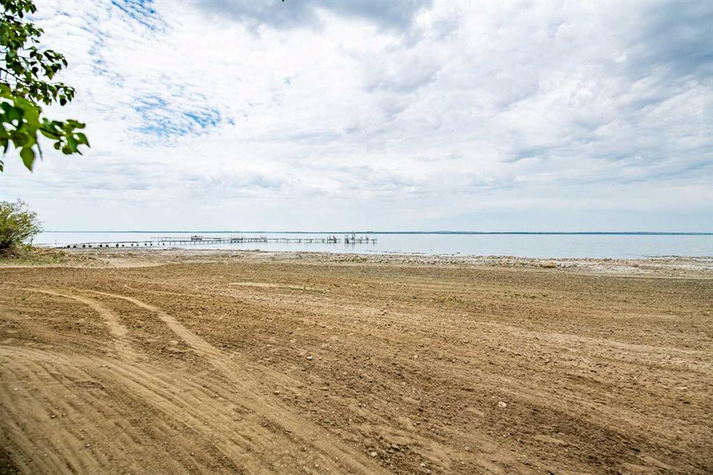 141-41310 Range Road 282, Rural Lacombe County, Alberta, T4L 2N3 (111464465)