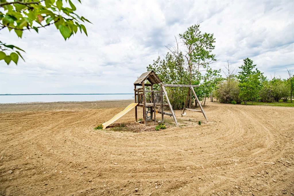 141-41310 Range Road 282, Rural Lacombe County, Alberta, T4L 2N3 (111464465)