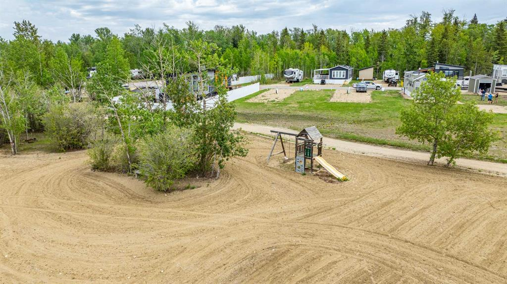 141-41310 Range Road 282, Rural Lacombe County, Alberta, T4L 2N3 (111464465)