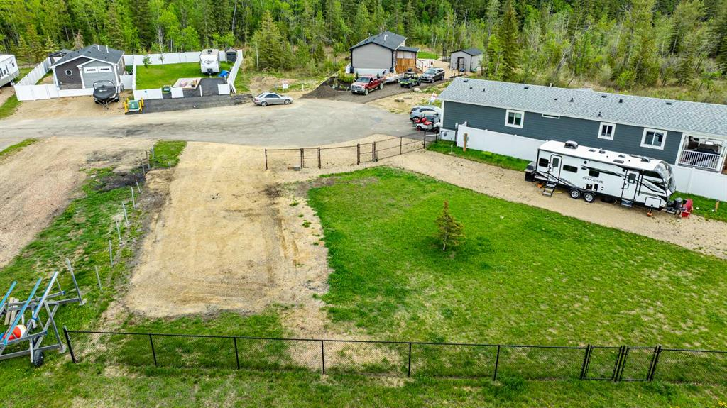 141-41310 Range Road 282, Rural Lacombe County, Alberta, T4L 2N3 (111464465)