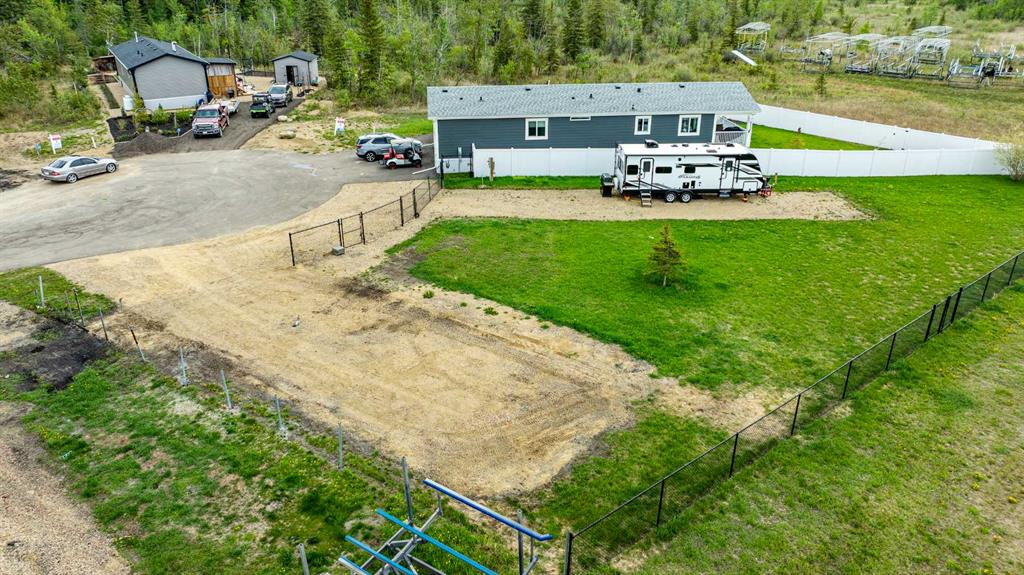 141-41310 Range Road 282, Rural Lacombe County, Alberta, T4L 2N3 (111464465)