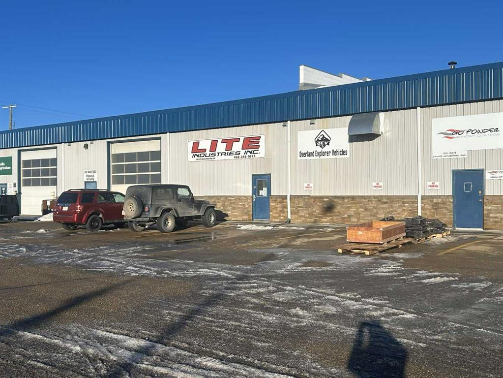 110 & 140-8319 Chiles Industrial Avenue, Red Deer, Alberta, T4P 2V5 (111497968)