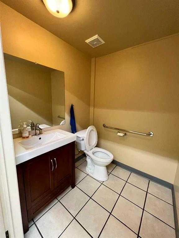 7875 48 Avenue, Red Deer, Alberta, T4P 2K1 (111525091)