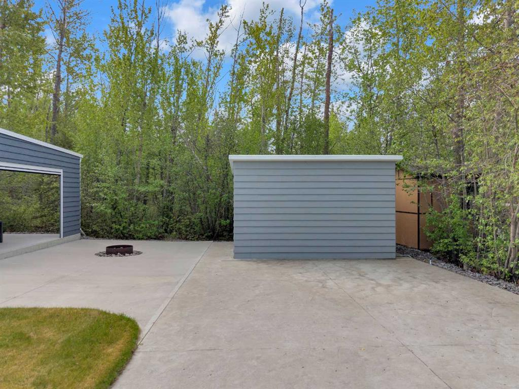 30-41310 Range Road 282, Rural Lacombe County, Alberta, T4L 2N3 (111532426)