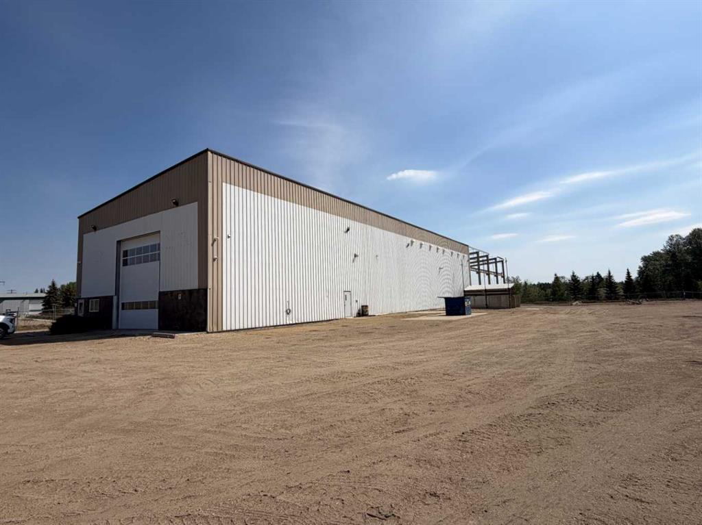 11 & 13-27123 Highway 597, Rural Lacombe County, Alberta, T0M 0J0 (111548023)