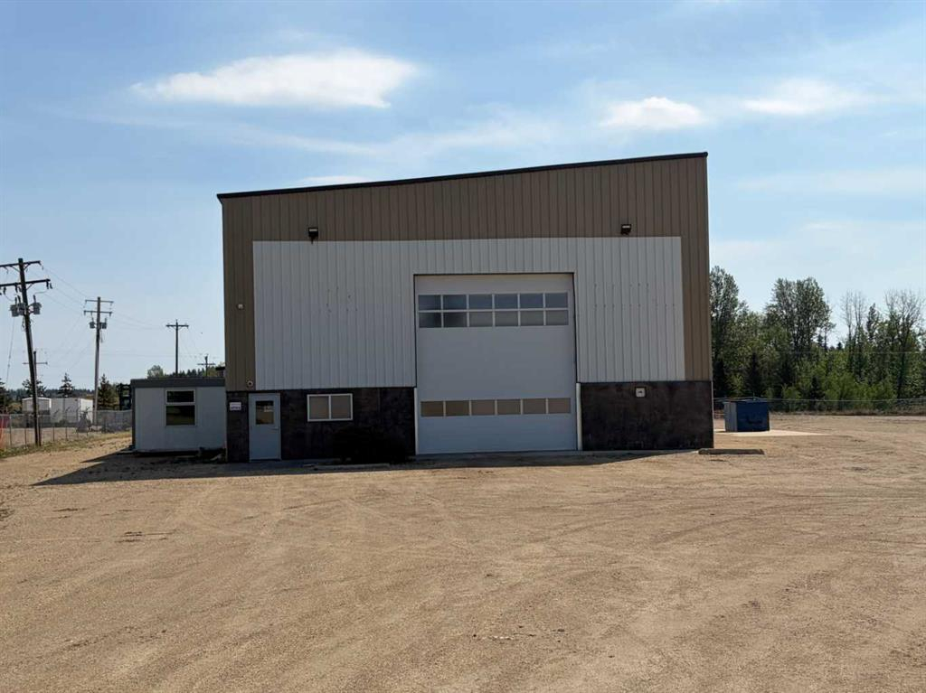 11 & 13-27123 Highway 597, Rural Lacombe County, Alberta, T0M 0J0 (111548023)
