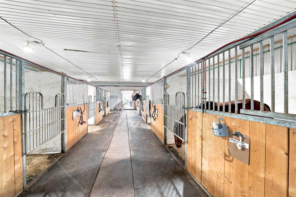 36142A Highway 2 Service Road S, Rural Red Deer County, Alberta, T4G 1T8 (111643591)