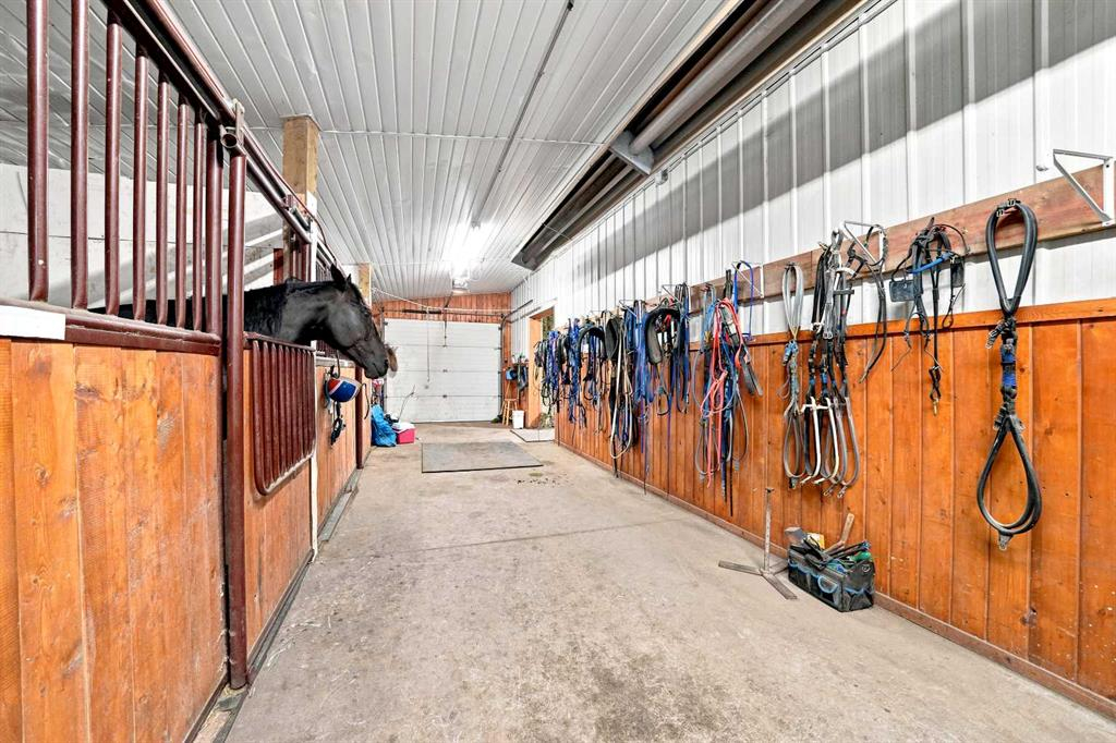 36142A Highway 2 Service Road S, Rural Red Deer County, Alberta, T4G 1T8 (111643591)