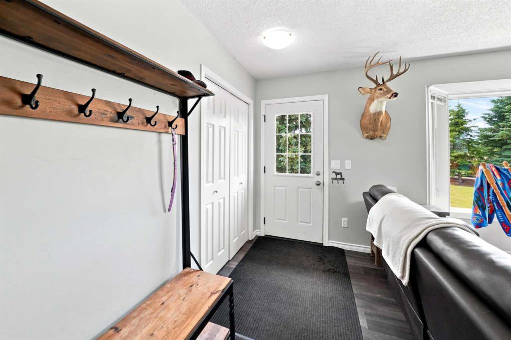 36142A Highway 2 Service Road S, Rural Red Deer County, Alberta, T4G 1T8 (111643591)