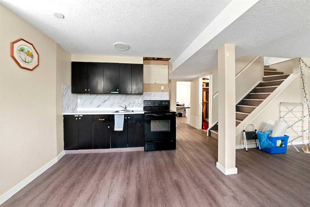 36142A Highway 2 Service Road S, Rural Red Deer County, Alberta, T4G 1T8 (111643591)
