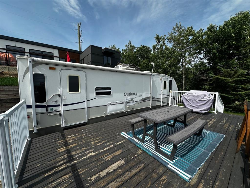 46-25054 South Pine Lake Road, Rural Red Deer County, Alberta, T0M1R0 (111801850)