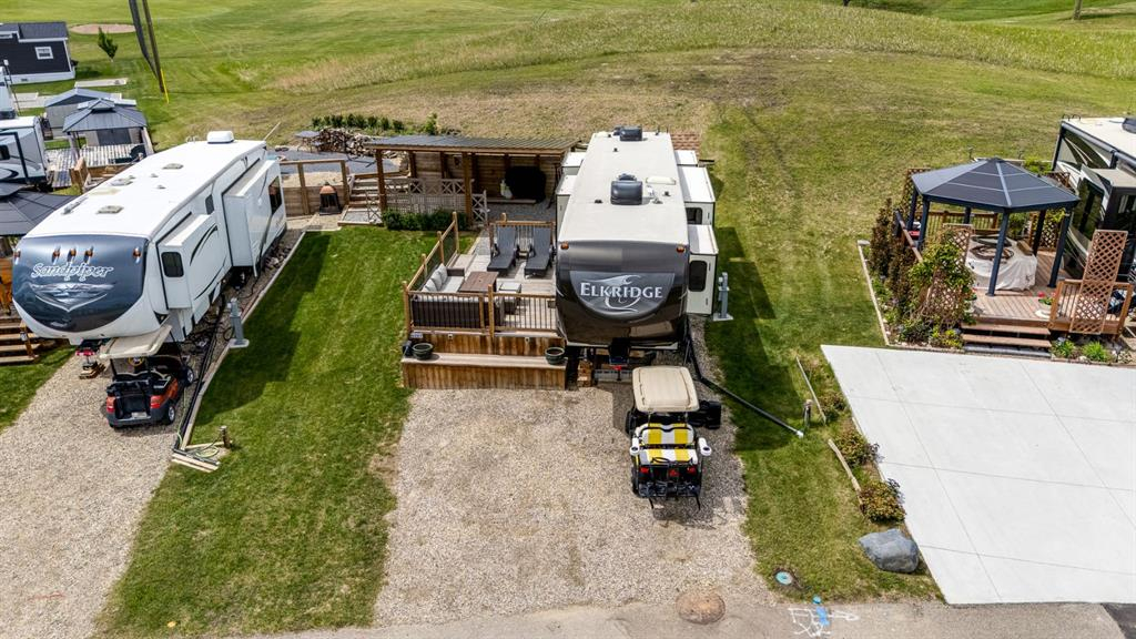 6097-25054 South Pine Lake Road, Rural Red Deer County, Alberta, T0M 1R0 (111904127)
