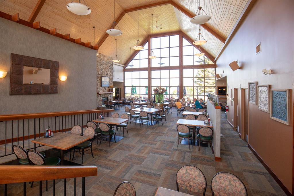 6097-25054 South Pine Lake Road, Rural Red Deer County, Alberta, T0M 1R0 (111904127)