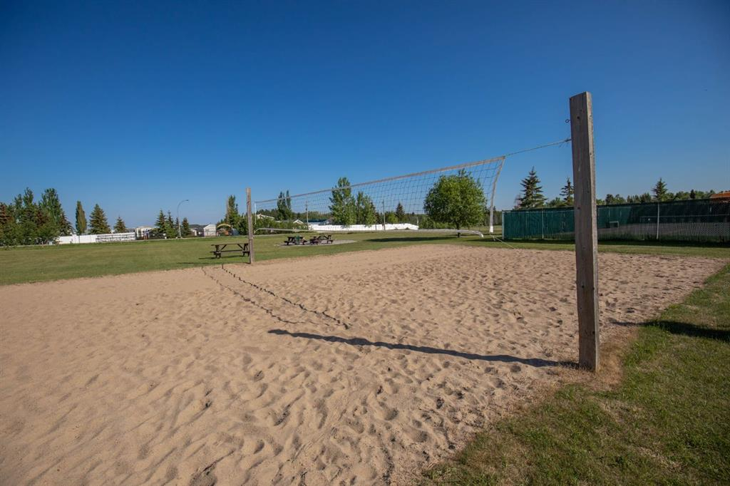 6097-25054 South Pine Lake Road, Rural Red Deer County, Alberta, T0M 1R0 (111904127)