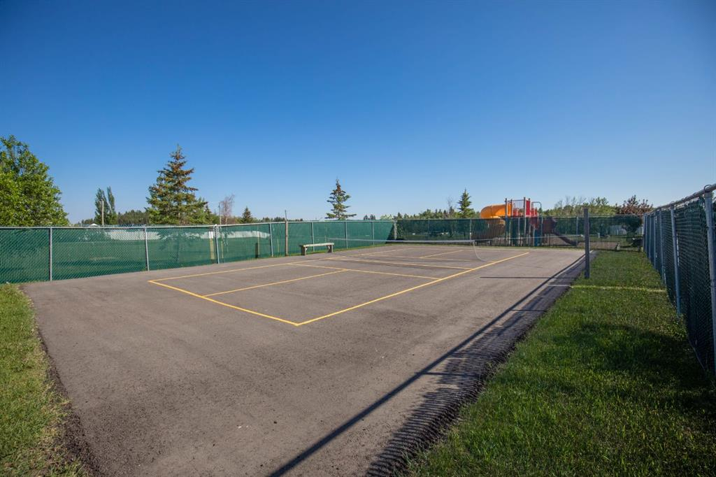 6097-25054 South Pine Lake Road, Rural Red Deer County, Alberta, T0M 1R0 (111904127)