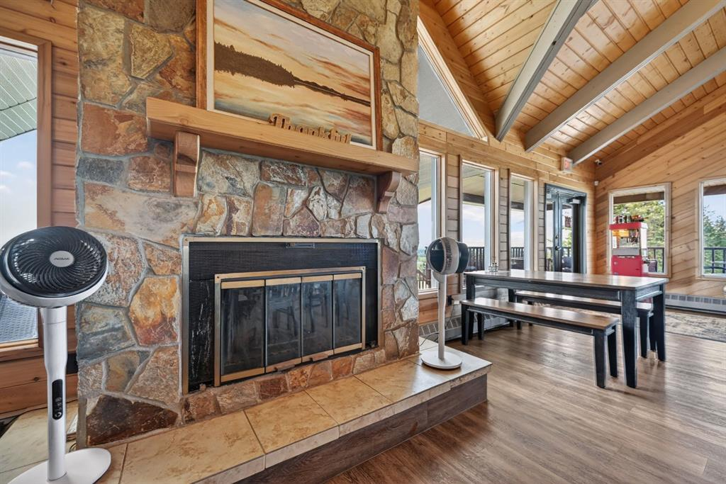 39325 Range Road 34, Rural Lacombe County, Alberta, T0M0X0 (111920369)