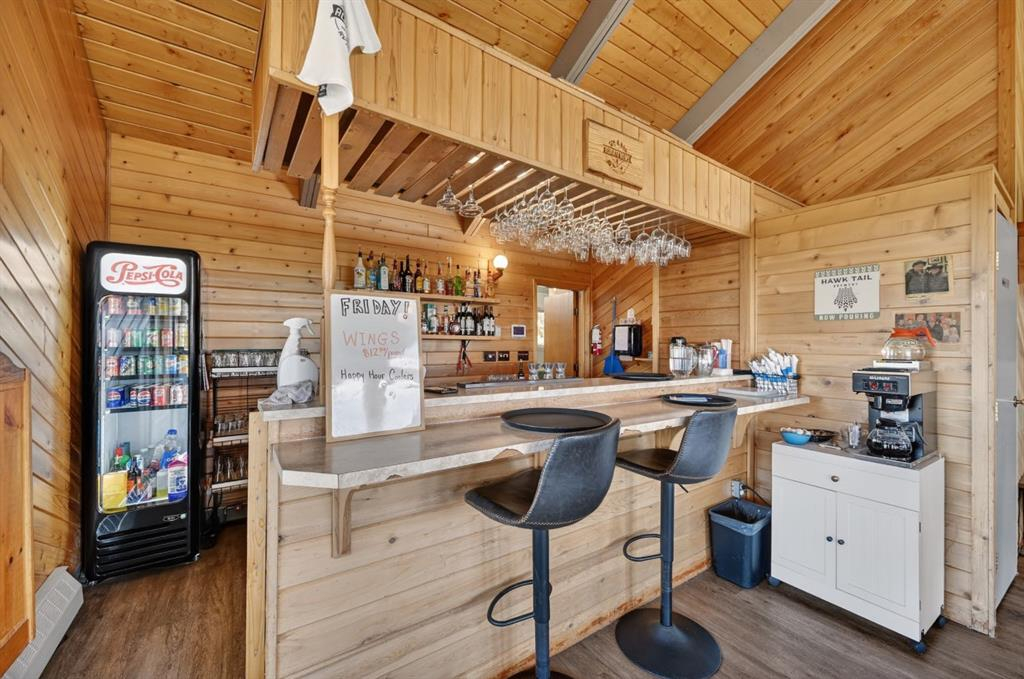 39325 Range Road 34, Rural Lacombe County, Alberta, T0M0X0 (111920369)