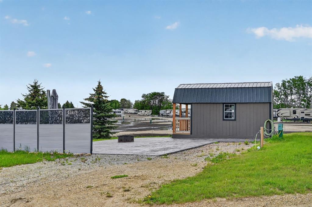 39325 Range Road 34, Rural Lacombe County, Alberta, T0M0X0 (111920369)