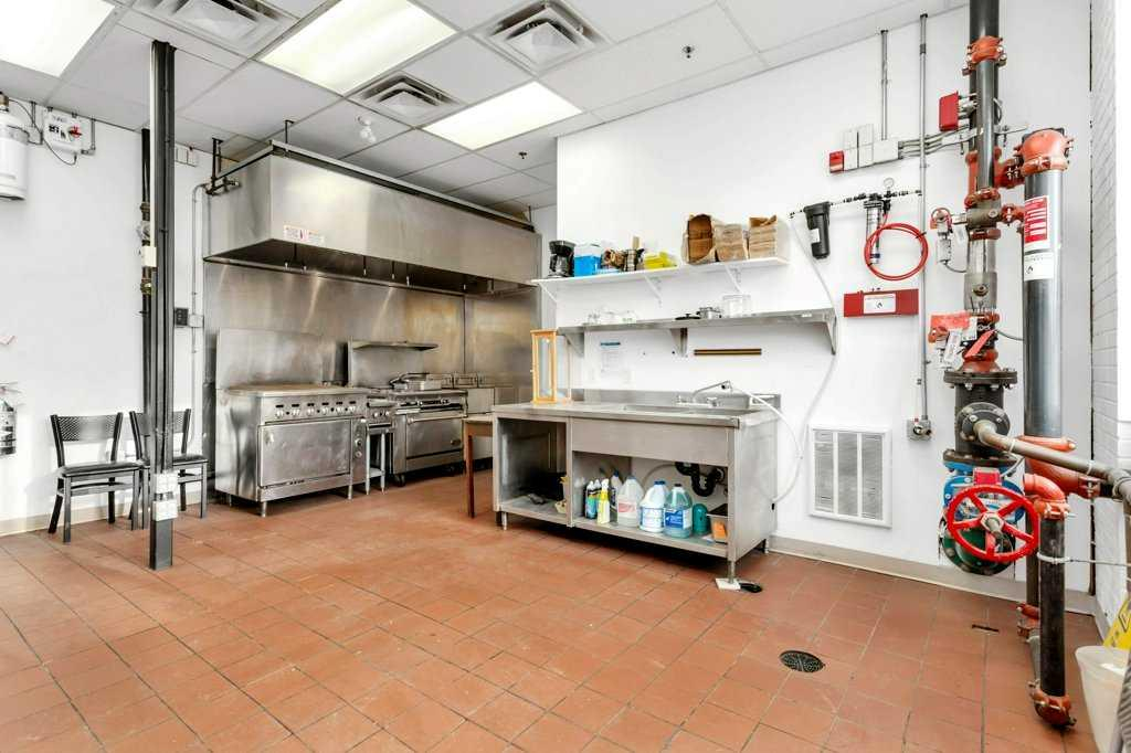 5114 48 Street, Red Deer, Alberta, T4N 1T2 (112870611)