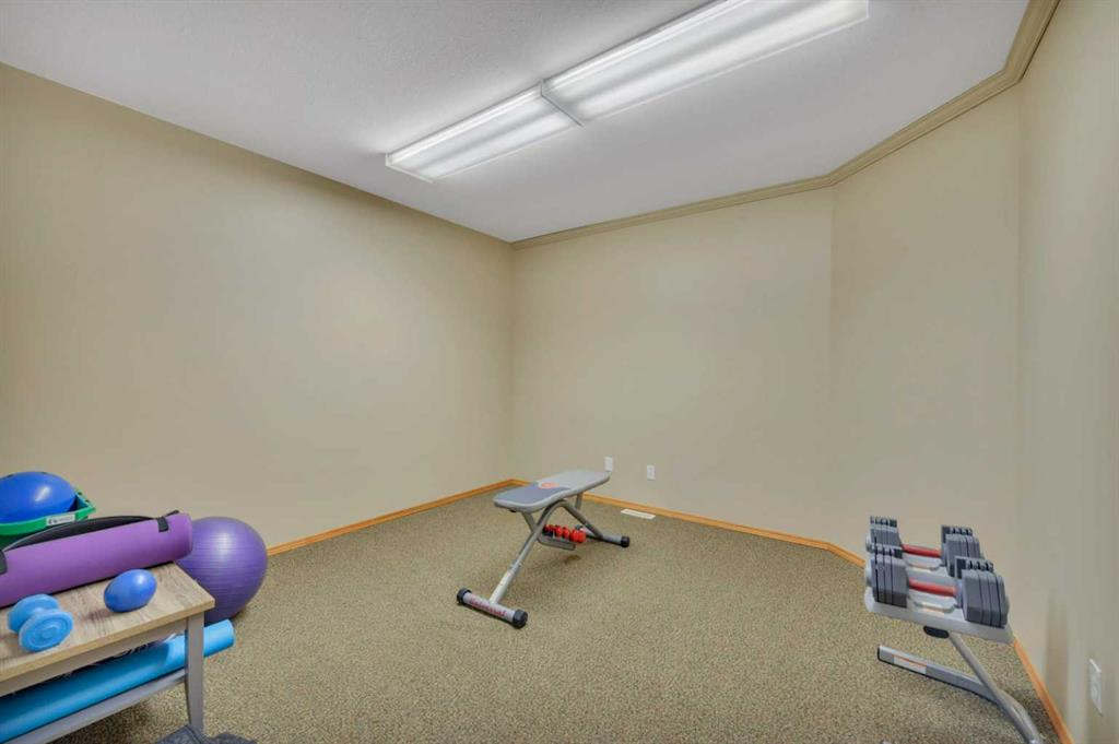 7-7471 Edgar Industrial Bend, Red Deer, Alberta, T4P 3Z5 (112950241)