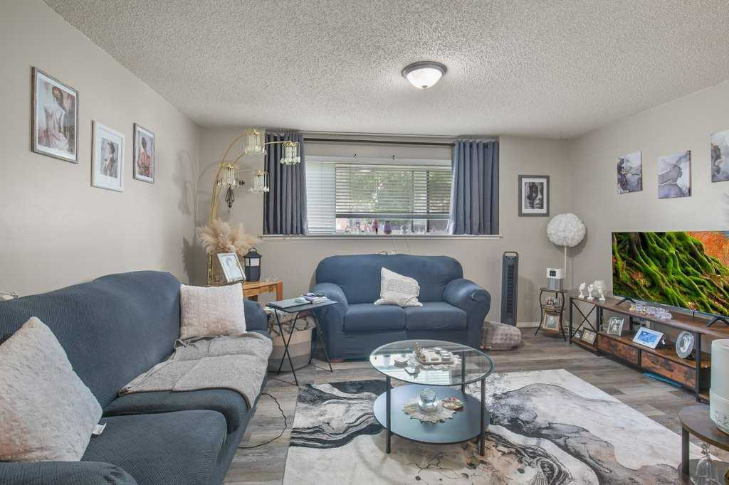 4639 48 Street, Sylvan Lake, Alberta, T4S 1L4 (112993785)