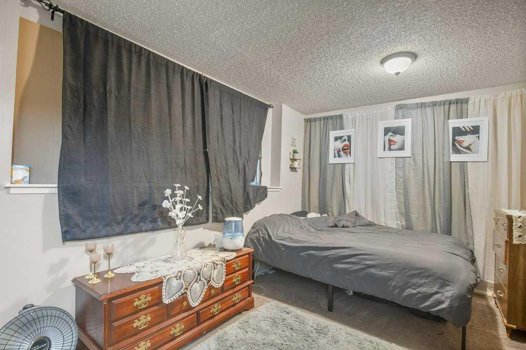 4639 48 Street, Sylvan Lake, Alberta, T4S 1L4 (112993785)