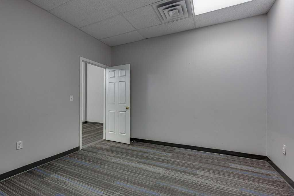 105-4807 50 Avenue, Red Deer, Alberta, T4N 4A5 (113305923)