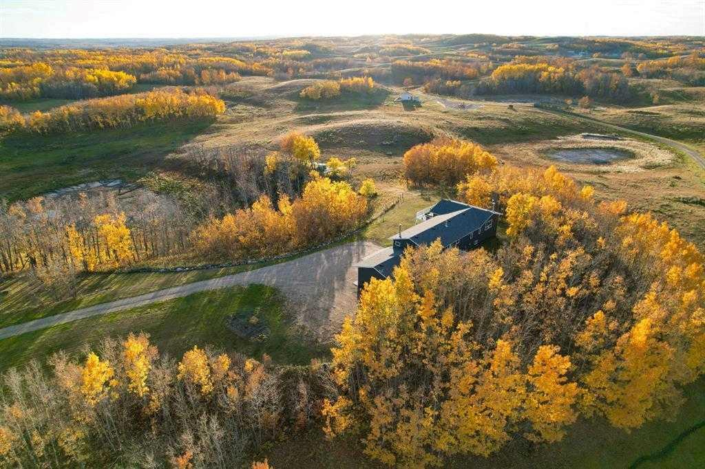 38221 Range Road 242, Rural Lacombe County, Alberta, T0C 0Y0 (113440033)