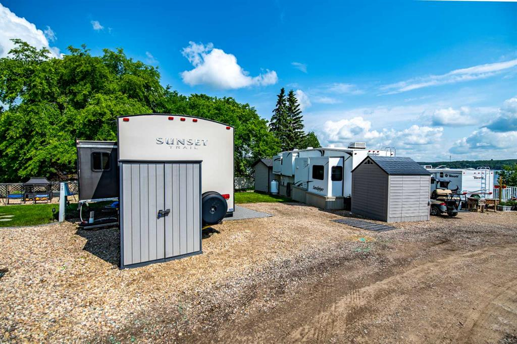 10-25054 South Pine Lake Road, Rural Red Deer County, Alberta, T0C 0J0 (113666478)