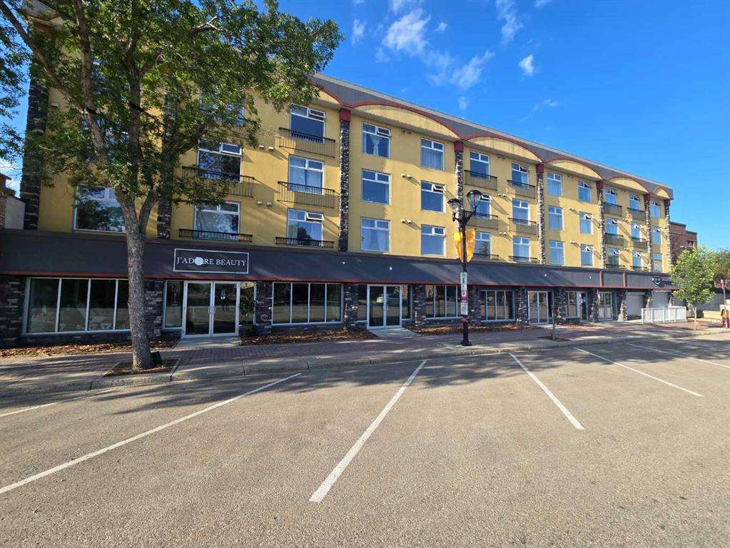 120 & 130-4707 50 Street, Red Deer, Alberta, T4N 1X3 (113680895)