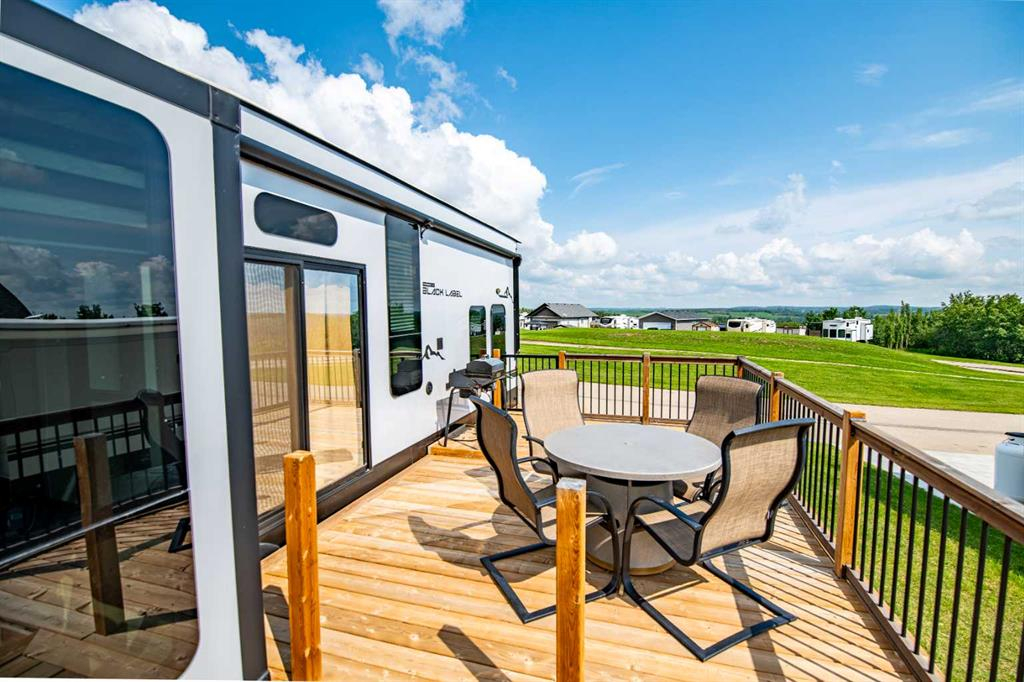 6112-25054 South Pine Lake Road, Rural Red Deer County, Alberta, T0M 1S0 (113754879)