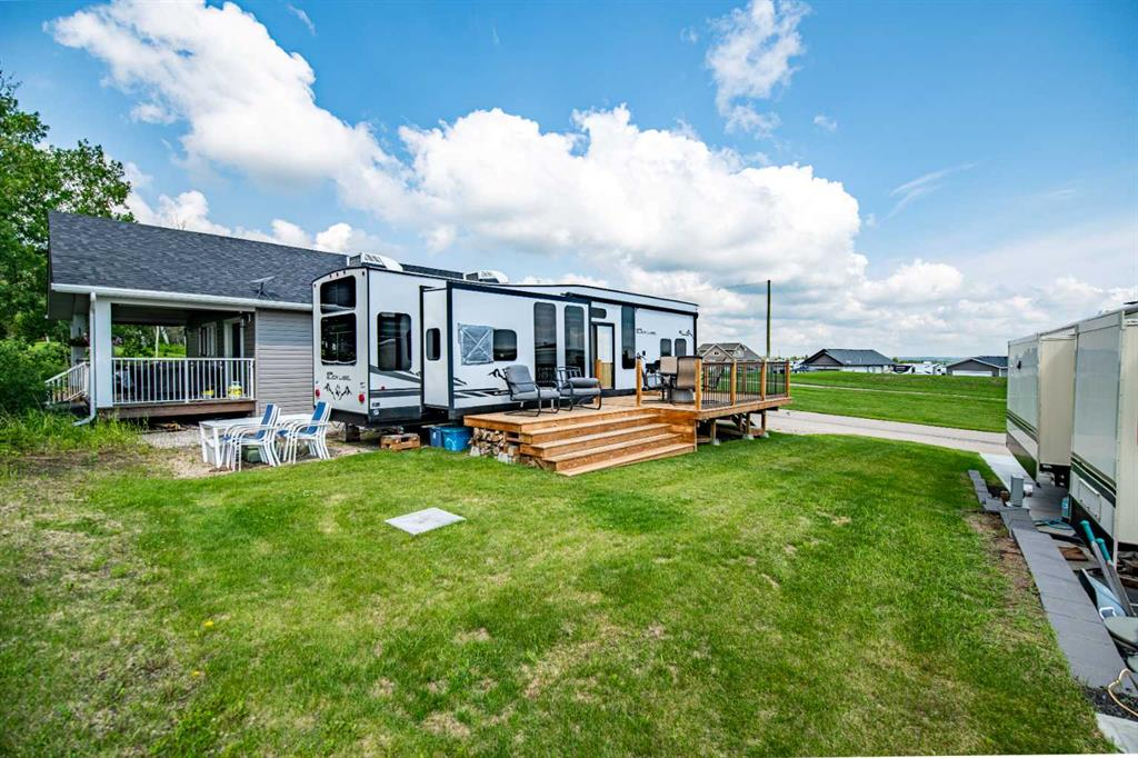 6112-25054 South Pine Lake Road, Rural Red Deer County, Alberta, T0M 1S0 (113754879)