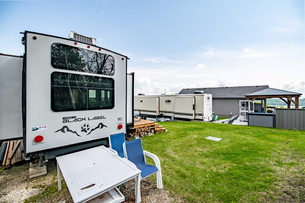 6112-25054 South Pine Lake Road, Rural Red Deer County, Alberta, T0M 1S0 (113754879)