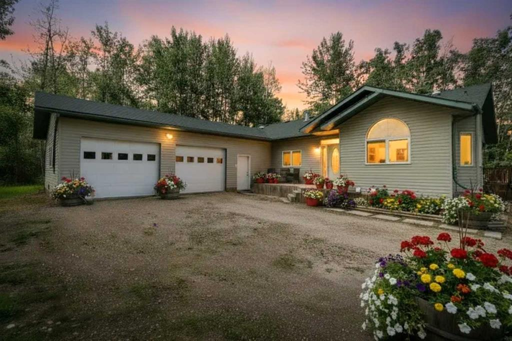 393320 261 Range, Rural Lacombe County, Alberta, T0M0J0 (113811657)