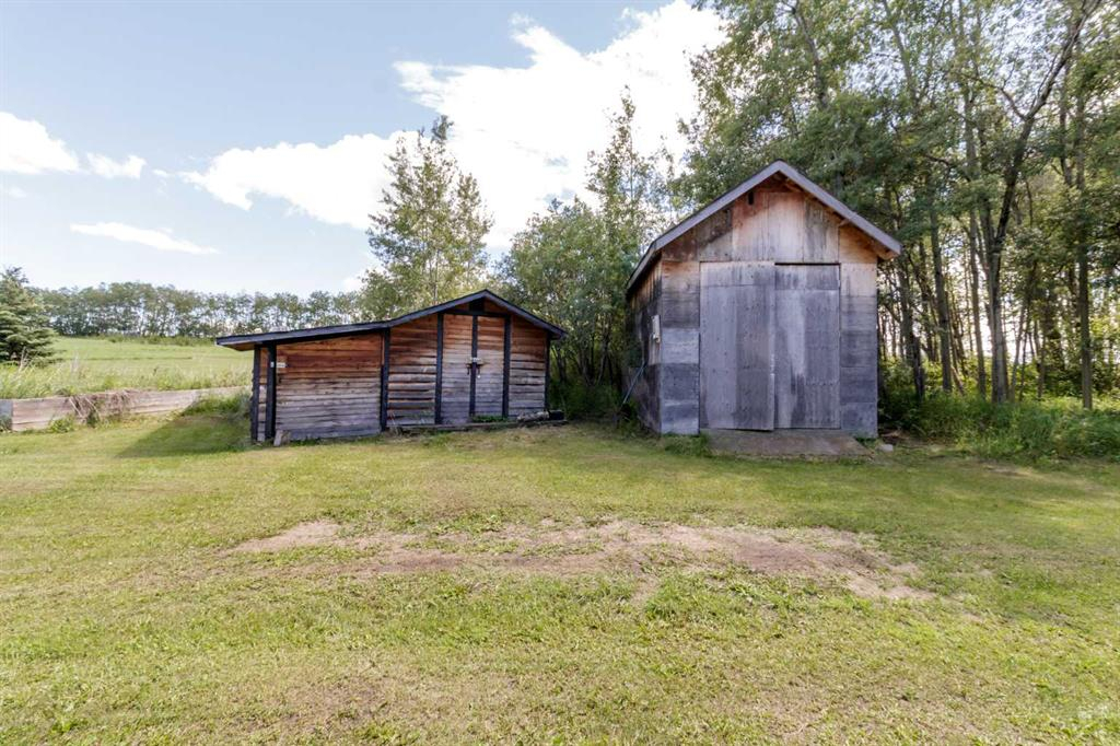 393320 261 Range, Rural Lacombe County, Alberta, T0M0J0 (113811657)