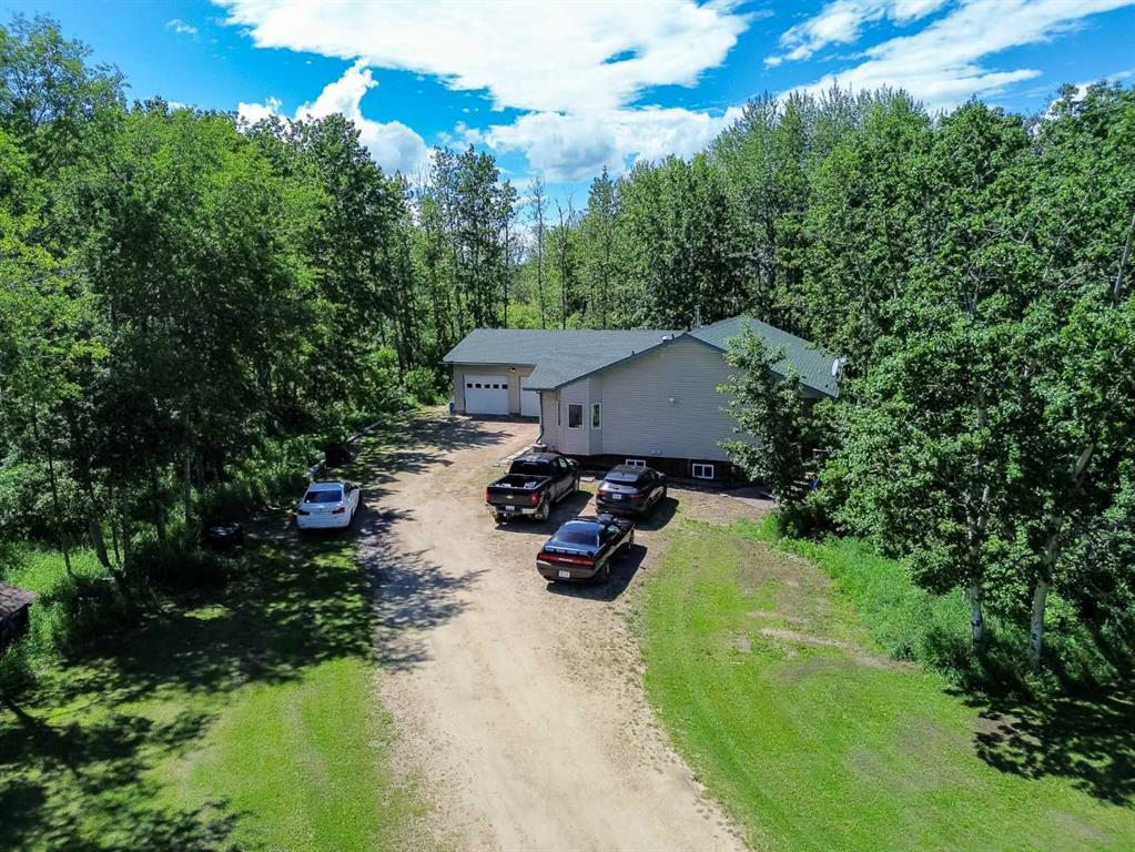 393320 261 Range, Rural Lacombe County, Alberta, T0M0J0 (113811657)