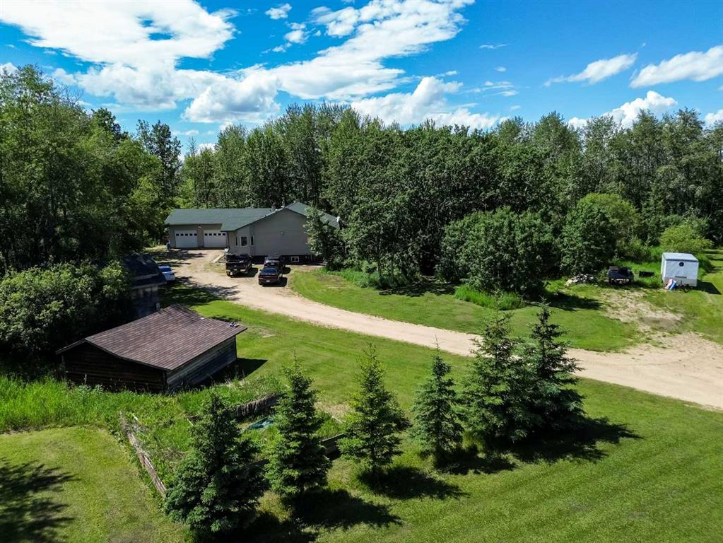 393320 261 Range, Rural Lacombe County, Alberta, T0M0J0 (113811657)