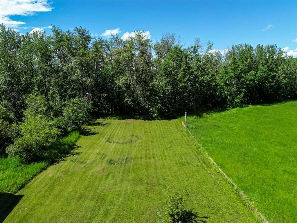 393320 261 Range, Rural Lacombe County, Alberta, T0M0J0 (113811657)